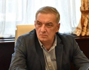 giorgi-volski-Cveni-winasaarCevno-bataliebi-daemsgavsa-gladiatorebis-brZolas