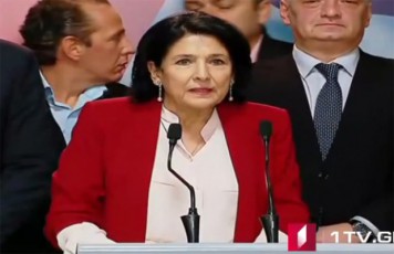 arCil-TalakvaZe-marixuanas-kultivaciis-kanonproeqtis-gamowvevaze---prezidentobis-kandidatma-salome-zurabiSvilma-qarTuli-ocnebis-gundTan-Sexvedraze-principulad-daayena-es-sakiTxi-da-amas-hqond