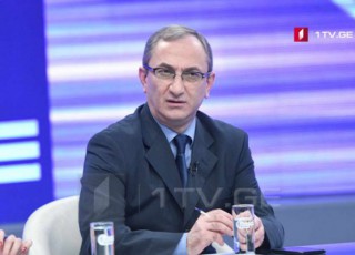 rusi-Skliarovi-da-misi-jgufi-romlebic-grigol-vaSaZis-StabSi-isxdnen-moskovidan-imisTvis-Camoiyvanes-rom-binZuri-piarkampania-aegorebinaT