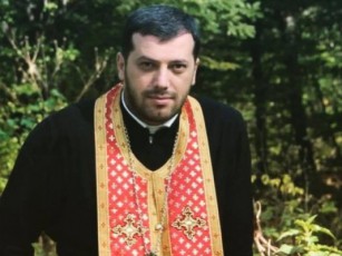 mama-petre-kolxi-axlac-vmalav-cremls-uamravi-werili-momdis