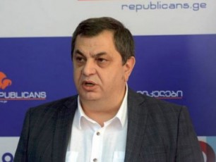 ivaniSvili-Secdomas-Secdomaze-uSvebs-da-me-amiT-kmayofili-var---daviT-berZeniSvili