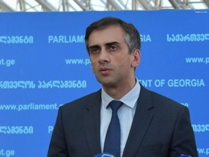 giorgi-kaxiani-winasaarCevno-periodze-da-mimdinare-procesebze