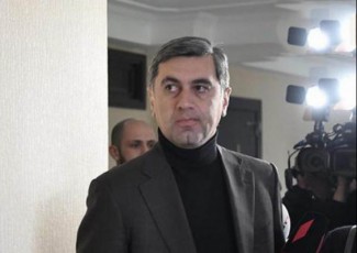 oqruaSvili-ugulava-gamorCeulia-aseT-bluyunSi