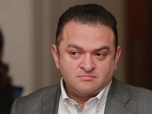 vaSaZis-alasaniasa-da-saakaSvilis-biografiebi-ka-ge-be-sTan-aris-dakavSirebuliCV-Si-Caixedon