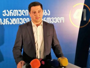 arCil-TalakvaZe-me-msurs-aseve-mxari-davuWiro-Cems-Tanagundelebs-Cems-Zmebs-Tqven-mier-arCeul-deputatebs