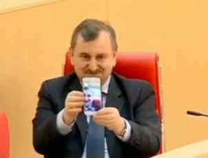 mec-amsaxeT-ra-bilbordebze---roman-gociriZe