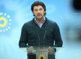 xazgasmiT-vacxadebT-rom-xelisufleba-aravis-miscems-saarCevno-procesis-diskreditaciis-destabilizaciis-da-qveyanaSi-revoluciuri-scenaris-ganviTarebis-saSualebas