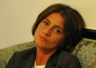moralisti-aris-is-vinc-sxvis-loginSi-Zvreba-da-sjulis-kanons-axsenebs---ninia-kakabaZe