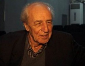 79-wlis-asakSi-qarTuli-pantomimis-skolis-fuZemdebeli-amiran-SalikaSvili-gardaicvala