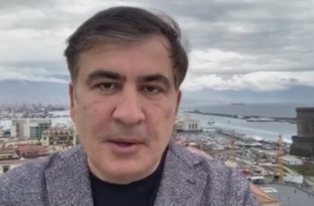 Tqven-ggoniaT-aseTi-suleli-var-rom-telefonze-velaparako-giorgi-vaSaZes-revoluciaze-da-masalebi-mivce-sus-s
