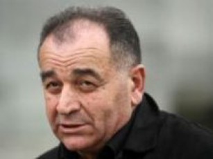 saakaSvili-alaparakda-sandro-buta-zura--gaxmaurebuli-mkvlelobebi--vazagaSvili-Cveulebrivi-banditi-iyo