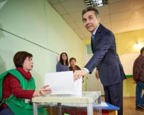 ucxoelebi-gaognebulebi-arian--rusTavi-2-ze-gasuli-siaxleebidan-10-dan-9-sicruea--biZina-ivaniSvili