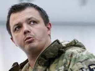 skandalis-gagrZeleba-donbasis-batalionis-yofili-meTauri-saakaSvilTan-Sexvedras-adasturebs
