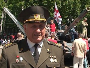 veteran-oficerTa-kavSiri-mSvidoba-miesalmeba-irakli-SixiaSvilis-daniSvnas