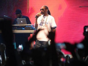 hiT-baTumi-2015-is-jazis-dReebi--Snoop-Dogg-is-koncertiT-dasrulda