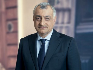 mamuka-xazaraZe-sabanko-seqtori-ekonomikis-mamoZravebeli-Zalaa