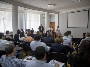 saqarTvelos-rkinigzis--34-TanamSromels-Sromis-usafrTxoebaSi-saerTaSoriso-donis-serTifikatebi-gadaecaT