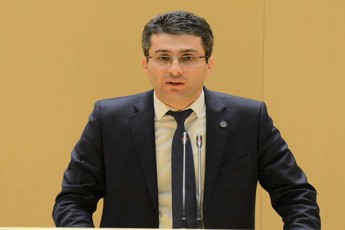 daxvewili-konstitucia-gvaqvs-sadac-demokratiis-xarisxi-adamianis-uflebebis-dacvis-xarisxi-maRalia