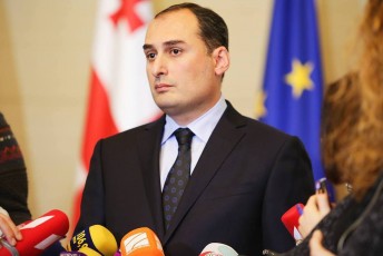 dimitri-qumsiSvilis-pirveli-komentari-politikidan-wasvlis-Semdeg
