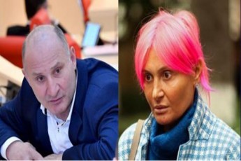 aq-rogori-Sayirebi-dagiwyia-nanuka-erTi-isic-moyevi-cal-xelSi-kubdari-rom-geWira