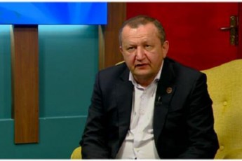 ivaniSvili-Tu-ar-daiwyebs-dekobaxizacias-xalxi-daiwyebs-deocnebizacias