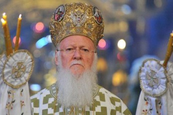msoflio-patriarqi-avtokefaluri-eklesiebis-meTaurebs-mouwodebs-ukrainisTvis-avtokefaliis-miniWebis-sakiTxs-mxari-dauWiron