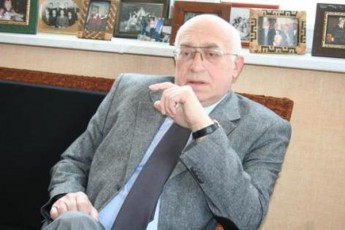 parlamentarebs-vTxov-ar-Sercxvnen-Svilebis-winaSe-da-Tavi-daaRwion-monobas