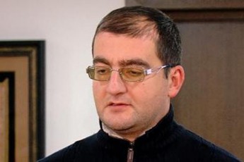 ra-lugari-ris-laboratoria-xalxo-gadairieT-nari-igora-giorgaZis-utkebs-rogor-ijerebT