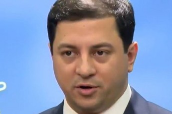 darwmunebuli-var-saqarTvelos-eklesias-eqneba-saubari-da-diskusia-ukrainis-eklesiasTan-xolo-xelisuflebas--xelisuflebasTan