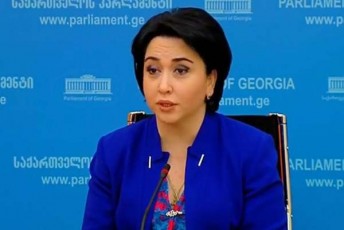 pasuxis-Rirsad-ar-vTvli-Tumca-saubars-ar-vurCev