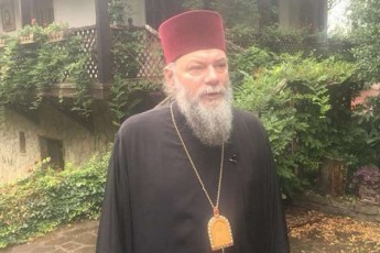 velodebi-saqarTvelos-gabrwyinebas---meufe-petre-eklesiidan-gankveTaze