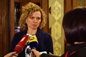 saparlamento-umravlesobas-tatunaSvil-oTxozorias-siaze-calsaxa-pozicia-aqvs-da-es-yvelasTvis-naTelia