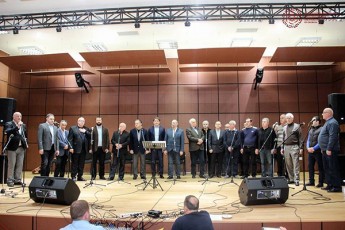 ozurgeTis-folkloris-centrSi-qarTuli-xmebisa-da-Svidkacas-erToblivi-koncerti-gaimarTa