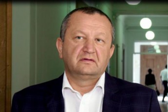 Cemi-rZlis-feisbuqze-amovarda-es-kadrebi
