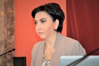 maqvs-eWvi-vis-surs-Cemze-SurisZieba