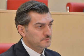 solidarobas-vucxadebT-evropis-Cempions
