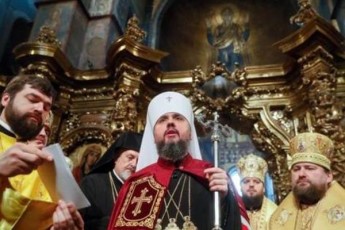 ruseTis-eklesia-200-ze-metma-samrevlom-datova-da-ukrainis-eklesias-SeuerTda