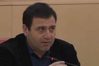 Zalian-mniSvnelovania-rom-gundis-arc-erTma-wevrma-ar-datovos-umravlesoba