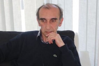 adamianebi-visac-levan-berZeniSvili-inteleqtuali-hgonia-xolo-vano-javaxiSvili-iumoristi-