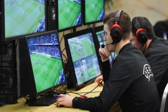 mervedfinalebidan-CempionTa-ligas-videoarbitri-daemateba