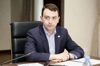 qarTuli-ocnebis-axalgazrduli-organizaciis-Tavmjdomaris-informaciiT-norvegiaSi-dakavebuli-giorgi-kiknaZe-partiaSi-arasdros-yofila