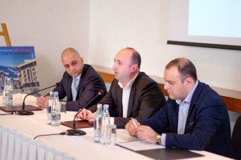 saqarTvelos-banki-developeruli-kompania-redko-da-samSeneblo-kompania-anagi-TanamSromlobas-iwyeben