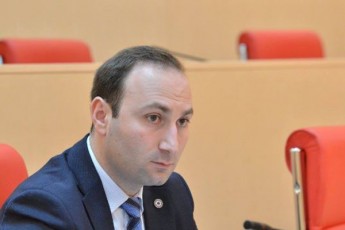 mosamarTleebis-SerCevis-procesi-unda-iyos-gamWvirvale-Ria-da-xangrZlivi