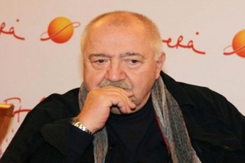 robiko-sturuas-pirveli-komentari-sakuTari-mdgomareobis-Sesaxeb