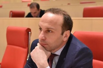 anri-oxanaSvilma-Cems-mier-dasmul-SekiTxvas-pasuxi-ar-gasca--aq-yvelaferi-naTelia