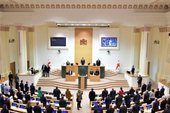 deputatebi-romlebmac-mxari-ar-dauWires-eka-beselias-iniciativas