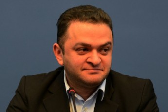 datovebs-Tu-ara-gedevan-fofxaZe-qarTul-ocnebas-orSabaTs-gaxdeba-cnobili