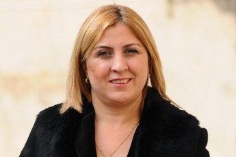 eliso-CafiZe-tyupebis-deda-gaxda