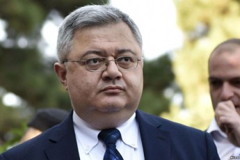 qarTuli-ocneba-ase-asrulebs-Tavis-politikur-karieras