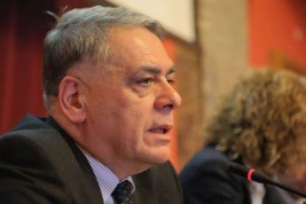 qari-rom-amovardes-amis-mizezic-biZina-ivaniSvili-iqneba--es-narativi-gasagebia-pasuxis-gacemas-ar-vapireb